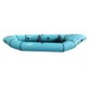 Packraft Color Calipso para dos personas en entorno de aventura natural vista lateral